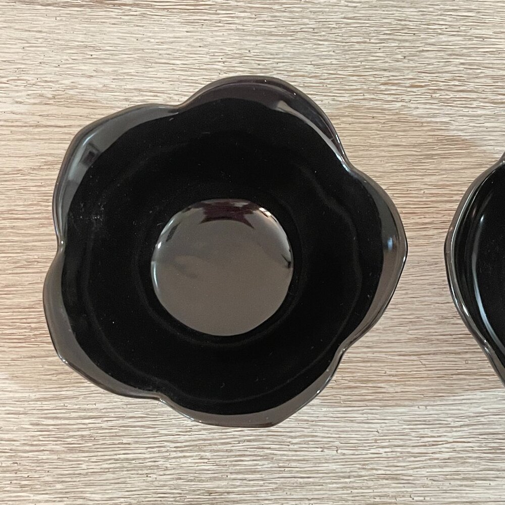 Pier 1 Dishes Bowls Set of 2 Black Flower Shape - Picture 4 of 8